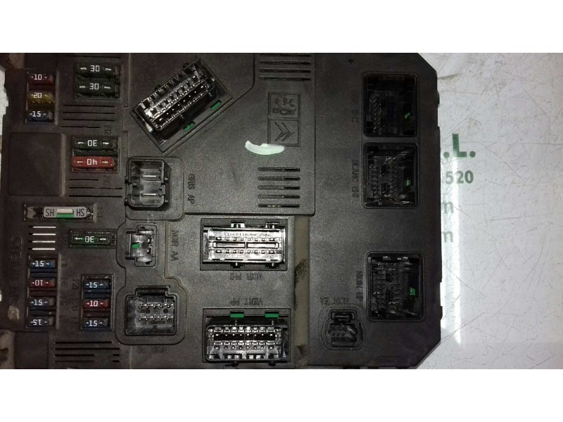 Recambio de caja reles / fusibles para peugeot 206 berlina xt referencia OEM IAM 9646777380 BSI E02 00 MG