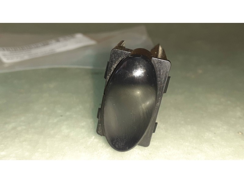 Recambio de interruptor para porsche boxster (typ 986) 2.5 cat referencia OEM IAM 98661342500 FALSA TAPA CONECTOR 2 PATAS