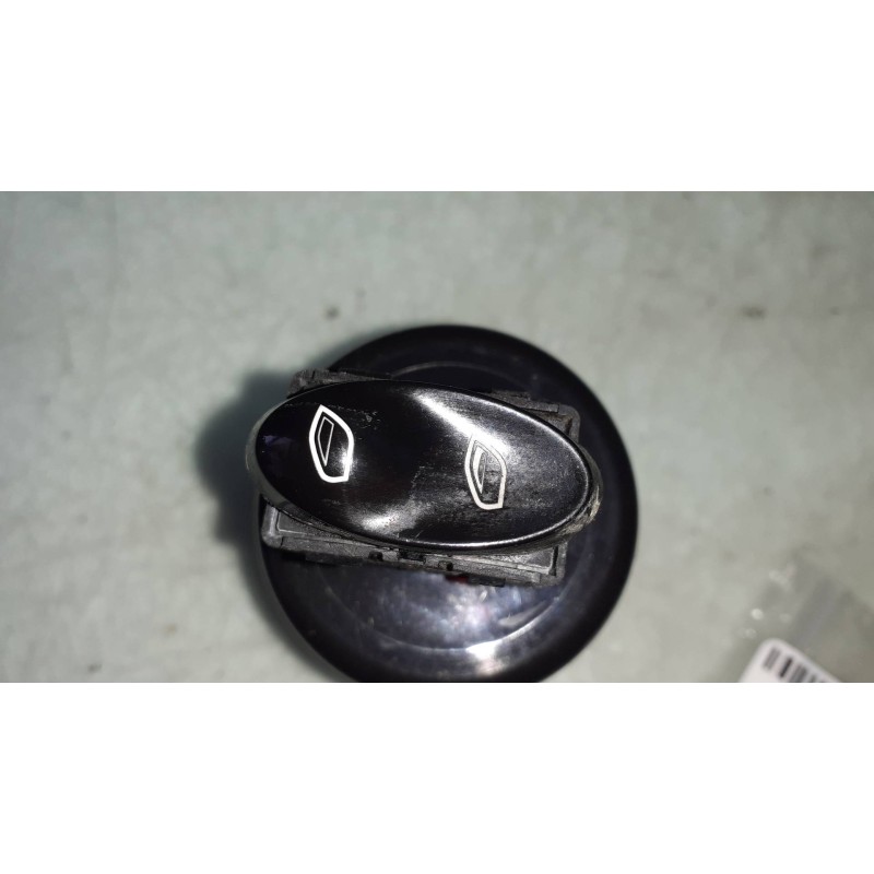 Recambio de mando elevalunas delantero derecho para porsche boxster (typ 986) 2.5 cat referencia OEM IAM 99661315100  CONECTOR 5