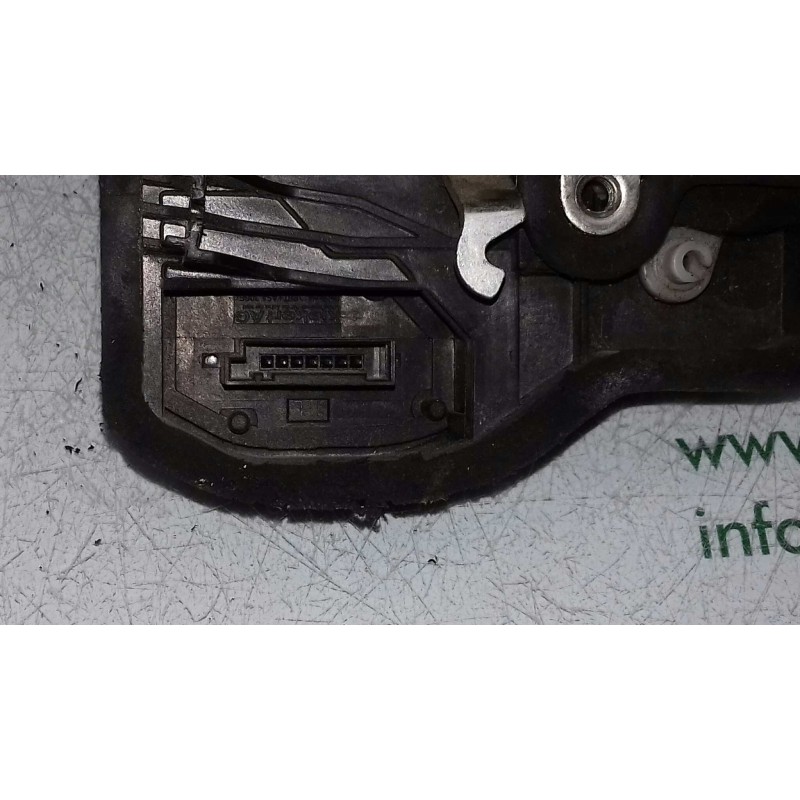 Recambio de cerradura puerta trasera izquierda para bmw serie 1 berlina (e81/e87) 118d referencia OEM IAM   7 PINES
