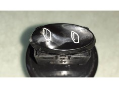 Recambio de mando elevalunas delantero derecho para porsche boxster (typ 986) 2.5 cat referencia OEM IAM 99661315100  CONECTOR 5 2