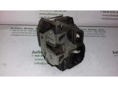 Recambio de cerradura puerta delantera izquierda para bmw serie 1 berlina (e81/e87) 118d referencia OEM IAM 7167077  7 PINES