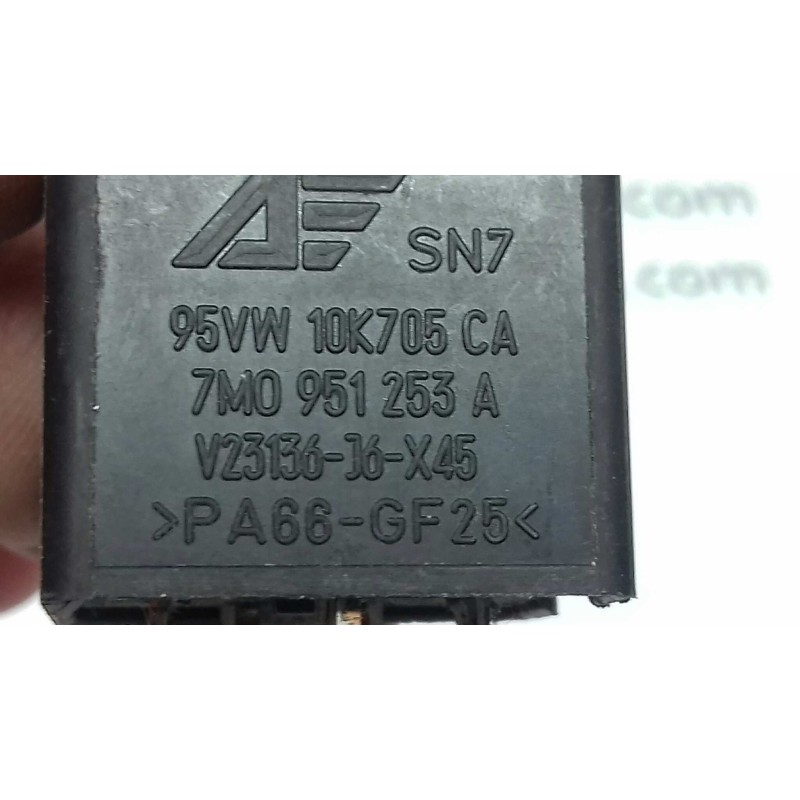 Recambio de rele para seat arosa (6h1) 1.4 tdi referencia OEM IAM 7M0951253A REDUCCION DE CARGA RELE 100
