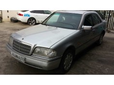 mercedes-benz clase c (w202) berlina del año 2000 2