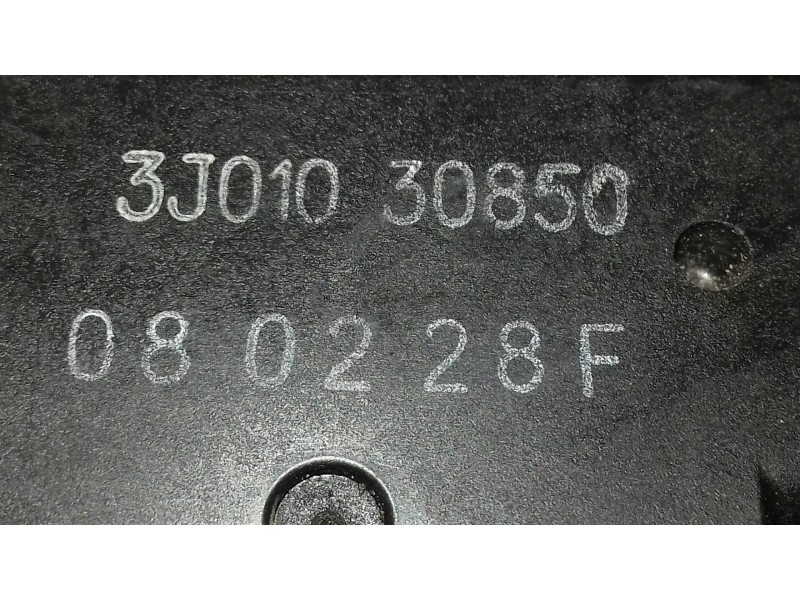 Recambio de motor calefaccion para nissan x-trail (t31) le referencia OEM IAM 3J01030850 080228F 3 PINES