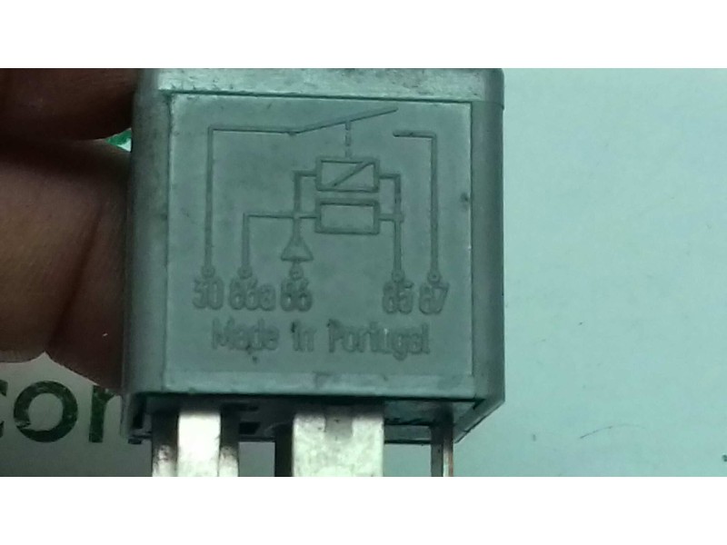 Recambio de rele para skoda octavia berlina (1u2) referencia OEM IAM 1J0906381 VENTILADOR RELE 429