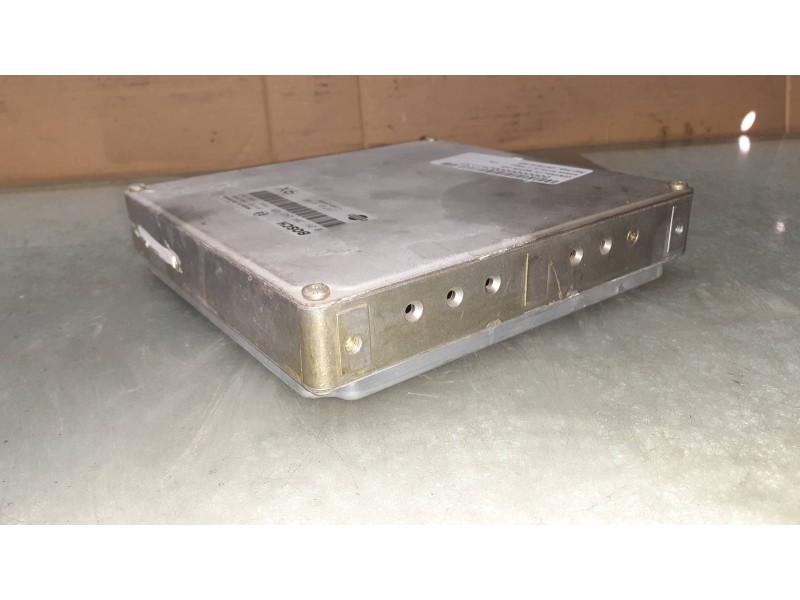 Recambio de centralita motor uce para nissan micra (k11) básico referencia OEM IAM 237101U103 0261204243 BOSCH