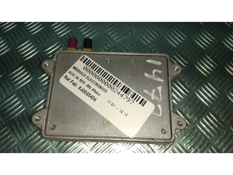 Recambio de modulo electronico para audi a4 ber. (b8) básico referencia OEM IAM 8J0035456 11661011 ANTENA