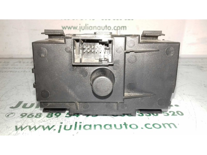 Recambio de mando luces para bmw serie 1 berlina (e81/e87) 118d referencia OEM IAM 6932796 33600201 