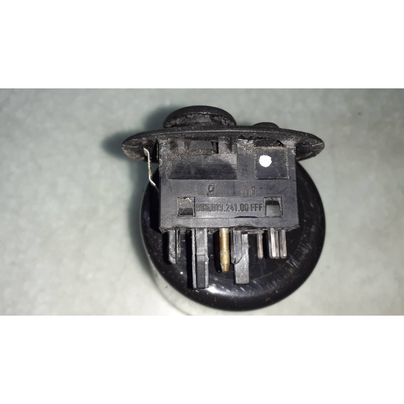 Recambio de mando retrovisor para porsche boxster (typ 986) 2.5 cat referencia OEM IAM 99661324100  