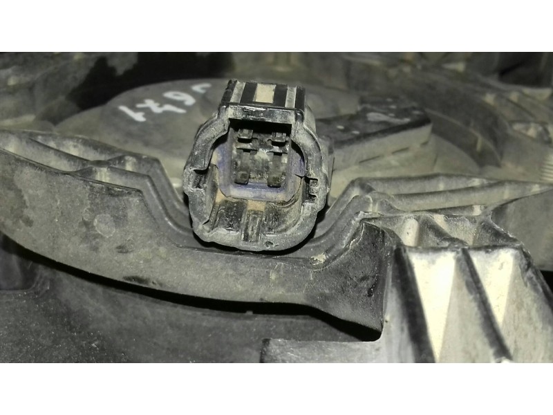 Recambio de electroventilador para nissan x-trail (t30) titanium pack referencia OEM IAM 070308 CALSONIC KANSEI 4 PINES
