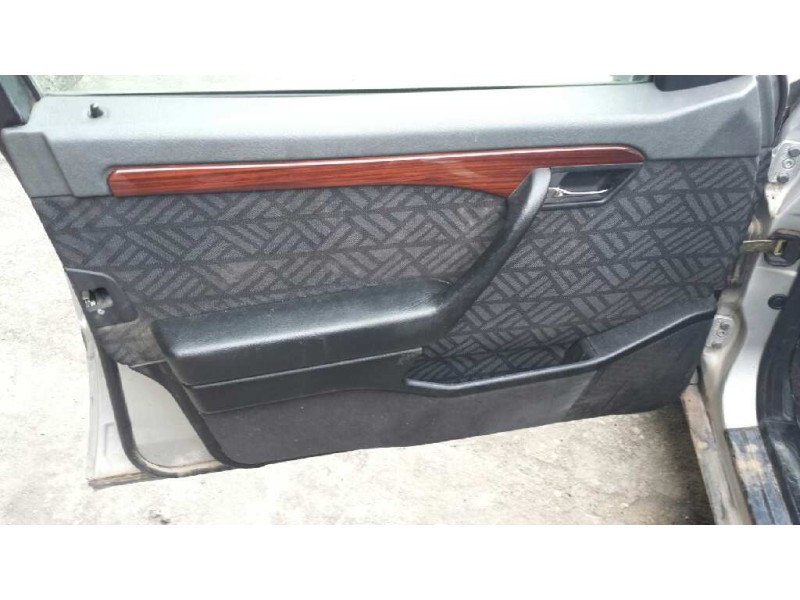 mercedes-benz clase c (w202) berlina del año 2000