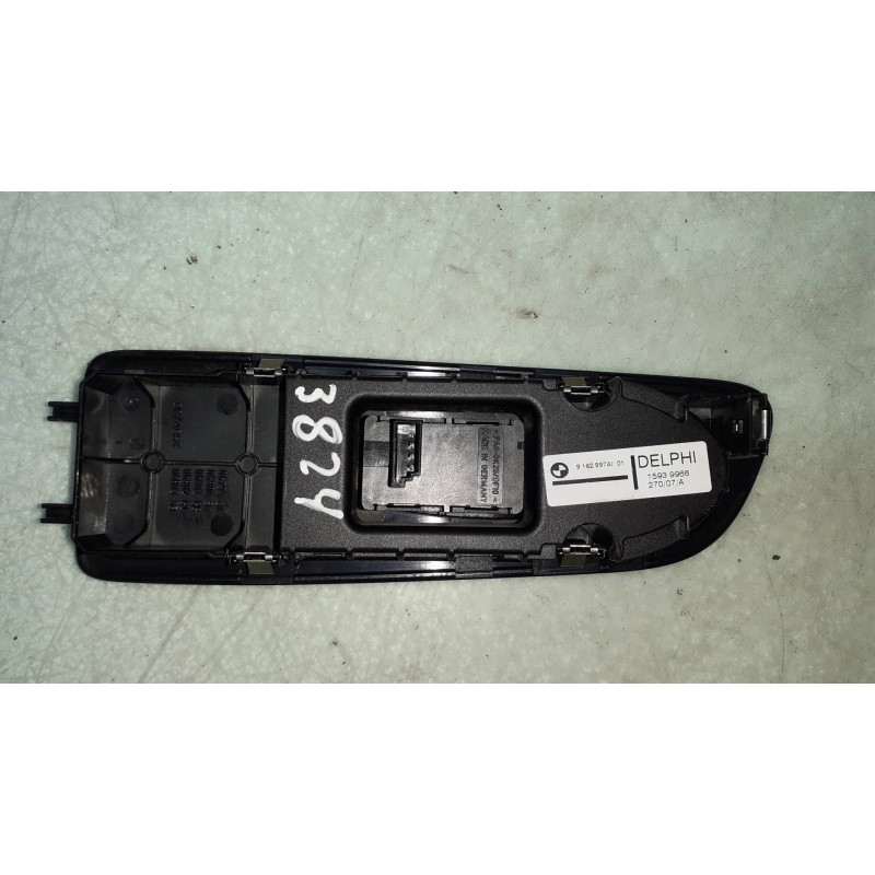 Recambio de mando elevalunas delantero derecho para bmw serie 1 berlina (e81/e87) 118d referencia OEM IAM 9162997A 15939966 