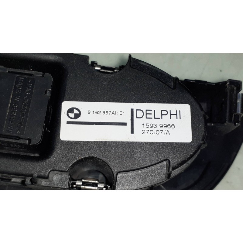 Recambio de mando elevalunas delantero derecho para bmw serie 1 berlina (e81/e87) 118d referencia OEM IAM 9162997A 15939966 
