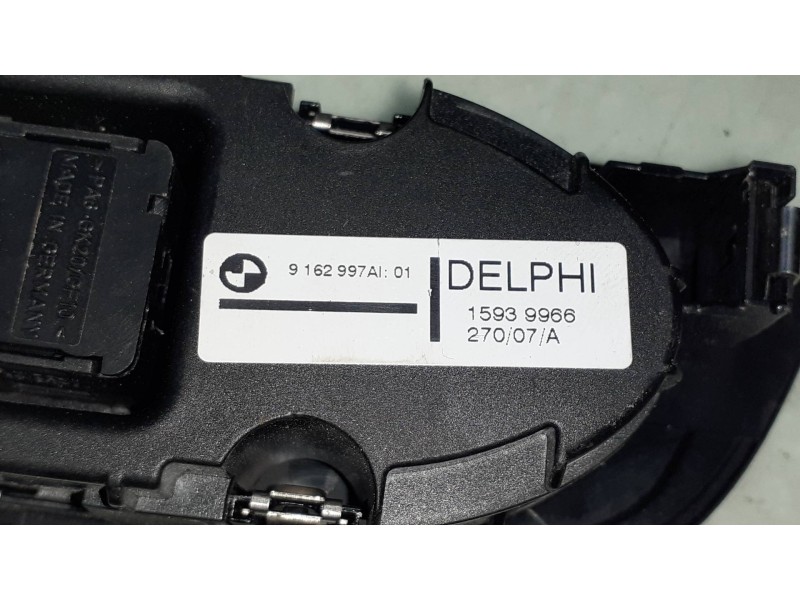 Recambio de mando elevalunas delantero derecho para bmw serie 1 berlina (e81/e87) 118d referencia OEM IAM 9162997A 15939966 
