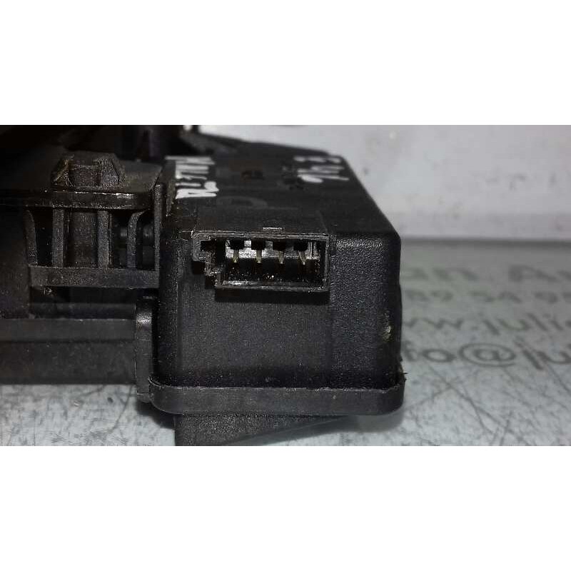 Recambio de cerradura maletero / porton para bmw serie 3 berlina (e46) 320d referencia OEM IAM 8196401  4 PINES