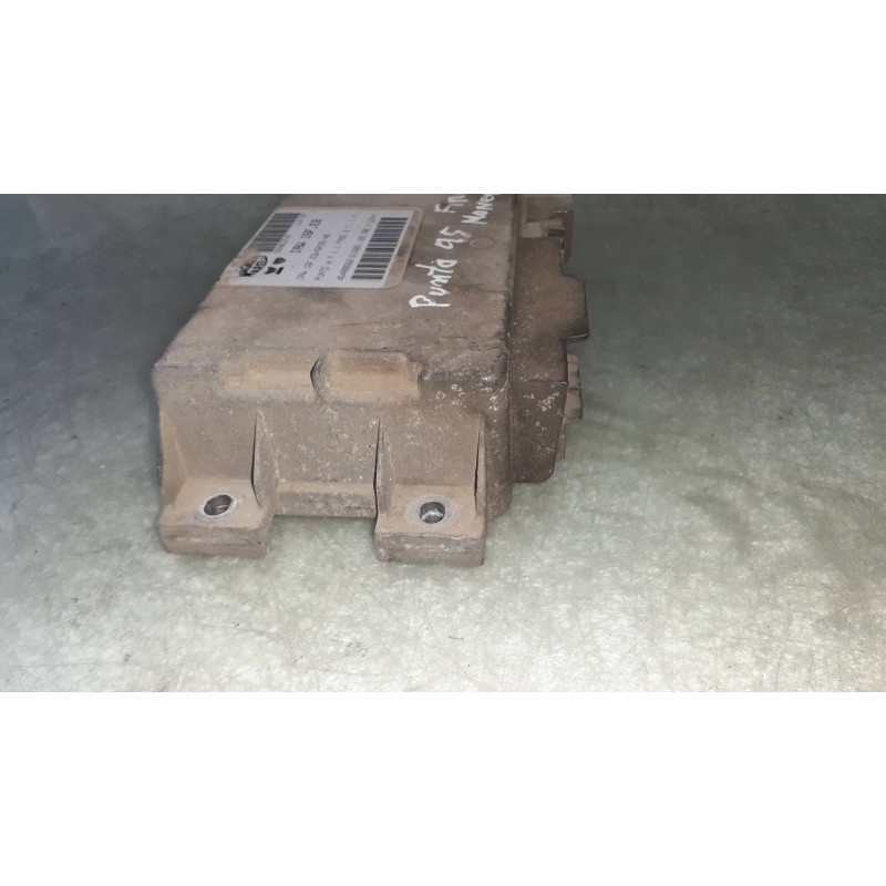 Recambio de centralita motor uce para fiat punto berl. (176) 60 sx referencia OEM IAM 46480662 IAW16FEB MAGNETI MARELLI