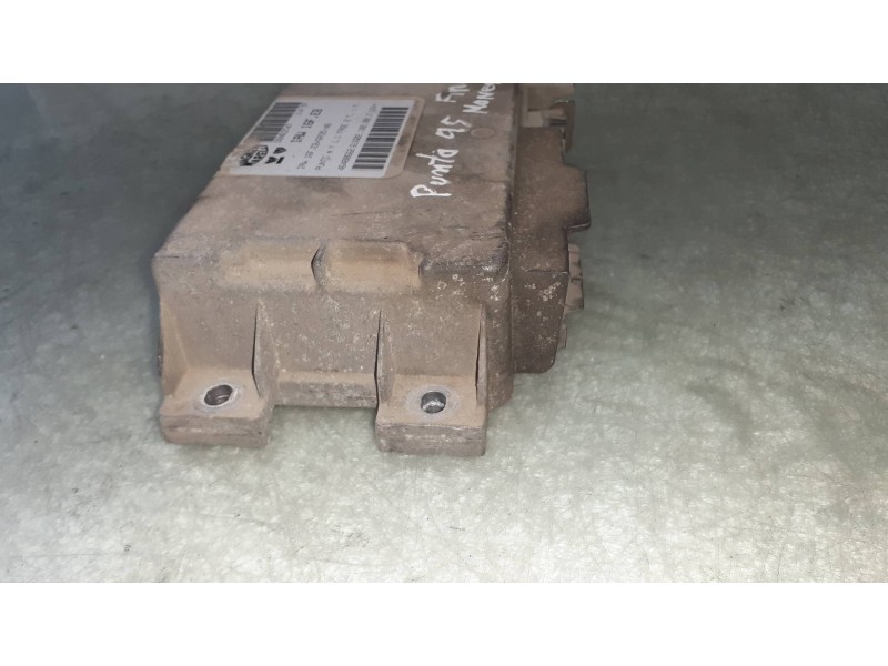 Recambio de centralita motor uce para fiat punto berl. (176) 60 sx referencia OEM IAM 46480662 IAW16FEB MAGNETI MARELLI