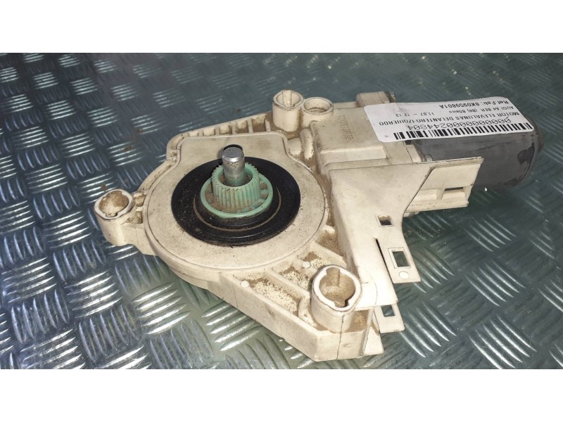 Recambio de motor elevalunas delantero izquierdo para audi a4 ber. (b8) básico referencia OEM IAM 8K0959801A 965576200 110196557
