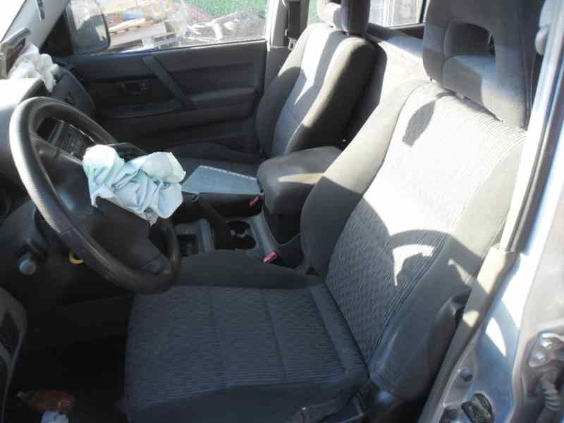mitsubishi montero (v60/v70) del año 2004