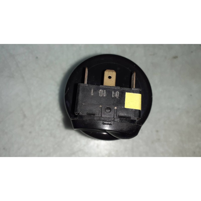 Recambio de interruptor para porsche boxster (typ 986) 2.5 cat referencia OEM IAM 99661314400 CIERRE CENTRALIZADO CONECTOR 5 PIN