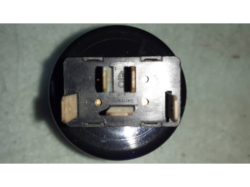 Recambio de interruptor para porsche boxster (typ 986) 2.5 cat referencia OEM IAM 99661314400 CIERRE CENTRALIZADO CONECTOR 5 PIN