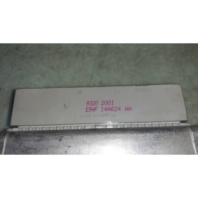 Recambio de centralita motor uce para ford fiesta berl./courier si referencia OEM IAM 94461812400 93202001 BACK