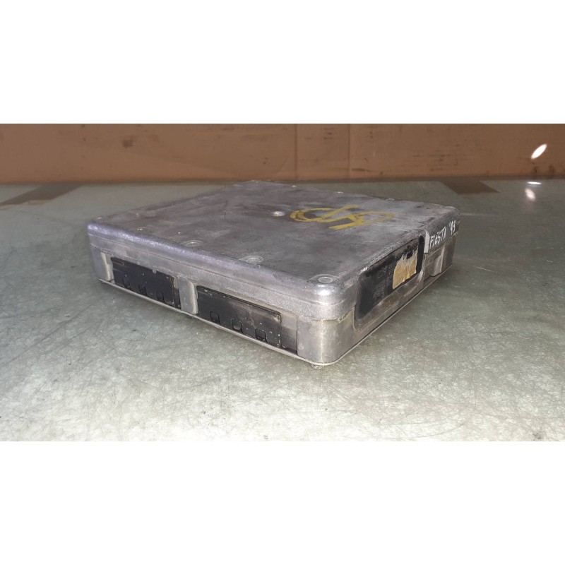 Recambio de centralita motor uce para ford fiesta berl./courier si referencia OEM IAM 94461812400 93202001 BACK