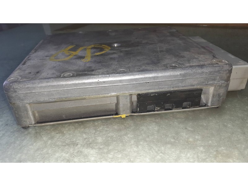 Recambio de centralita motor uce para ford fiesta berl./courier si referencia OEM IAM 94461812400 93202001 BACK