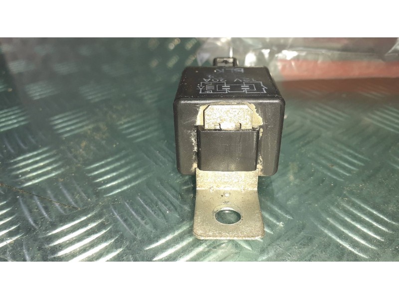 Recambio de rele para ssangyong rodius xdi deluxe 4wd referencia OEM IAM BLK CONNECTOR 4 PINES 20A