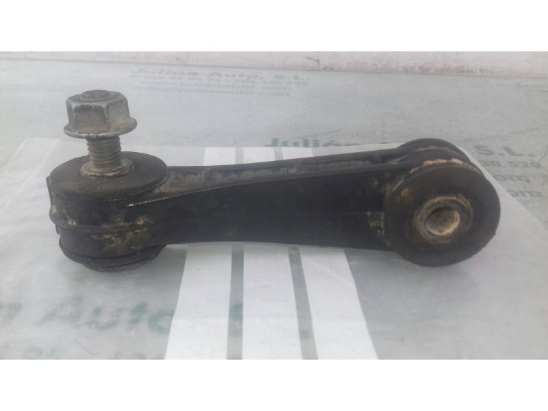 Recambio de tirante delantero derecho para skoda octavia berlina (1u2) 1.9 tdi slx referencia OEM IAM 1J0411327  