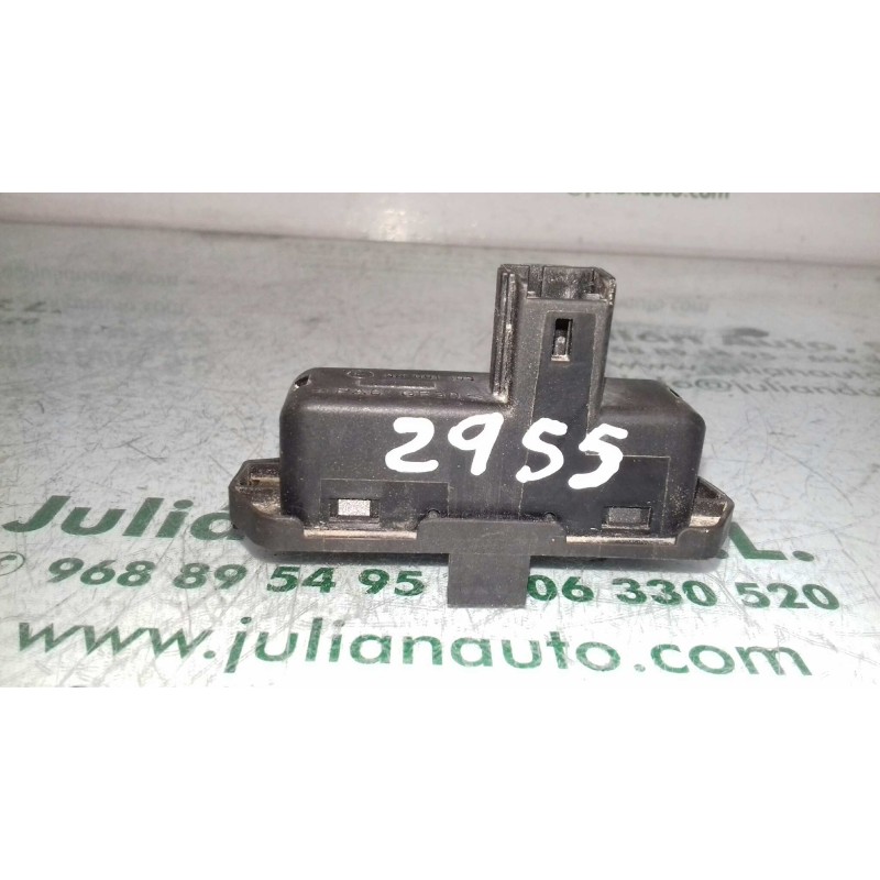 Recambio de maneta exterior porton para renault megane ii classic berlina dynamique referencia OEM IAM 98091103 13570 