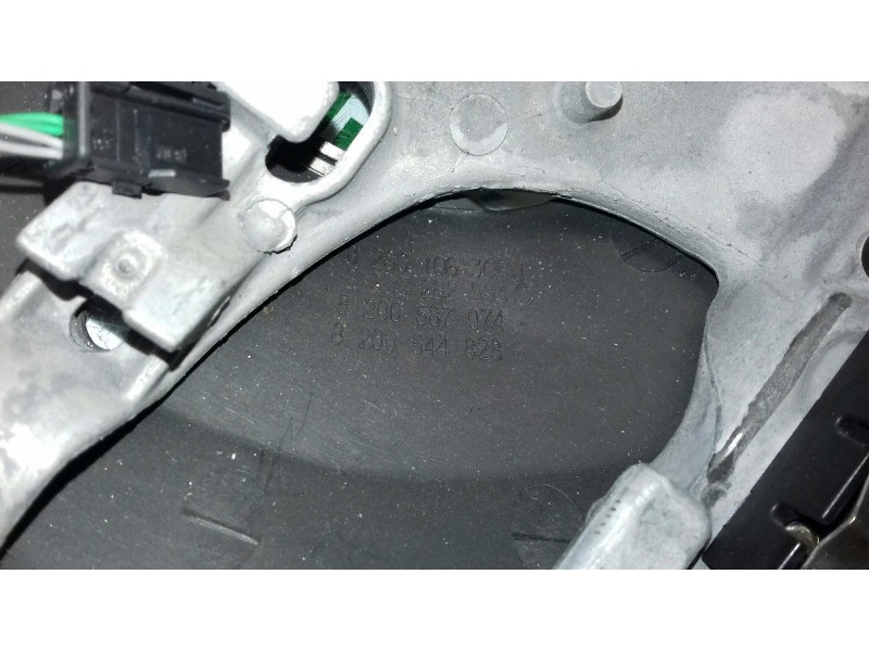 Recambio de volante para renault megane ii classic berlina dynamique referencia OEM IAM 8200106306J 8200282593C PIEL