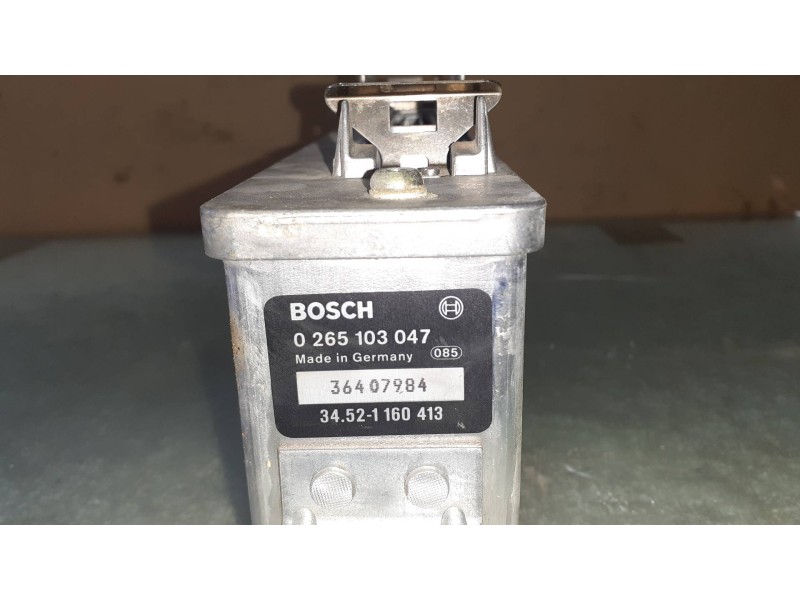 Recambio de centralita abs para bmw serie 5 berlina (e34) 525tds referencia OEM IAM 34521160413 0265103047 BOSCH