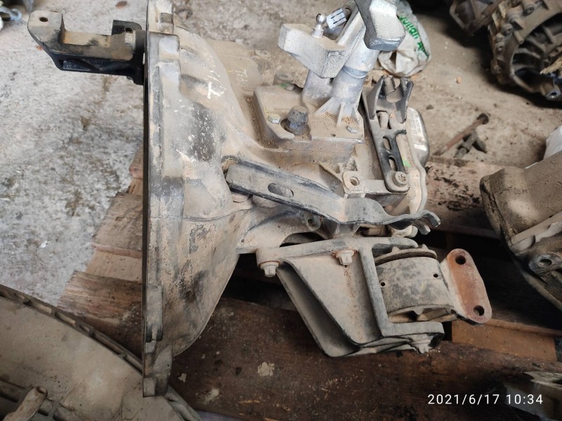 Recambio de caja cambios para opel agila básico referencia OEM IAM 649354685  