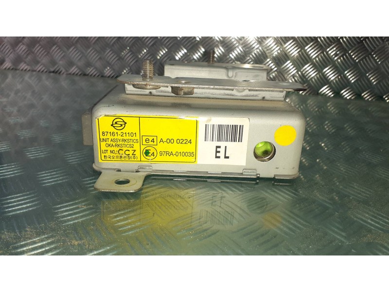 Recambio de centralita check control para ssangyong rodius xdi deluxe 4wd referencia OEM IAM 8716121101 97RA010035 A000224