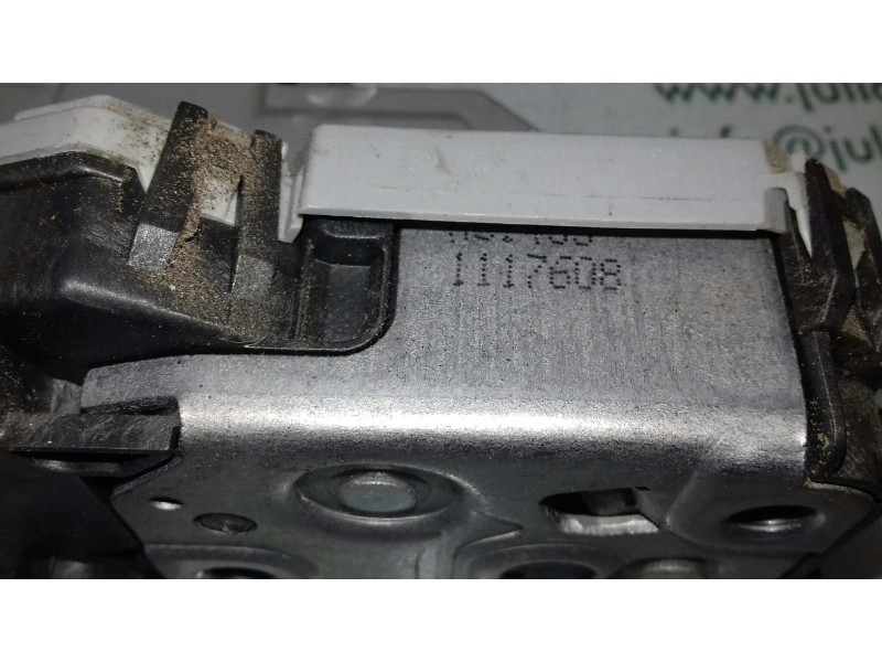 Recambio de cerradura puerta trasera izquierda para peugeot 308 sport referencia OEM IAM 567165 A01520 6 PINES