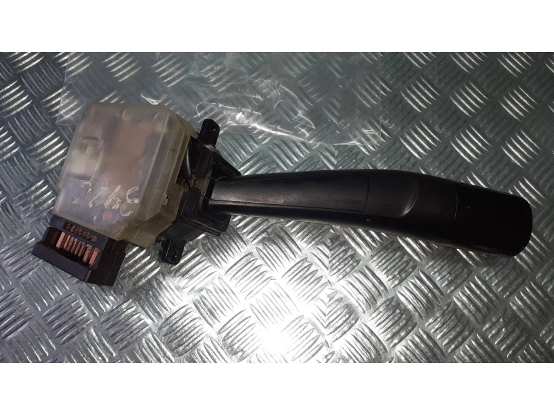 Recambio de mando luces para ssangyong rodius xdi deluxe 4wd referencia OEM IAM 4813AA  