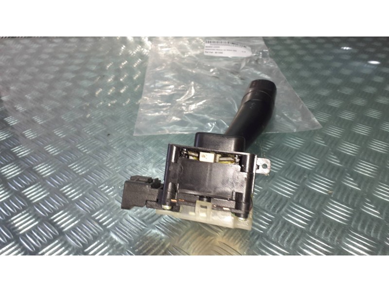 Recambio de mando luces para ssangyong rodius xdi deluxe 4wd referencia OEM IAM 4813AA  