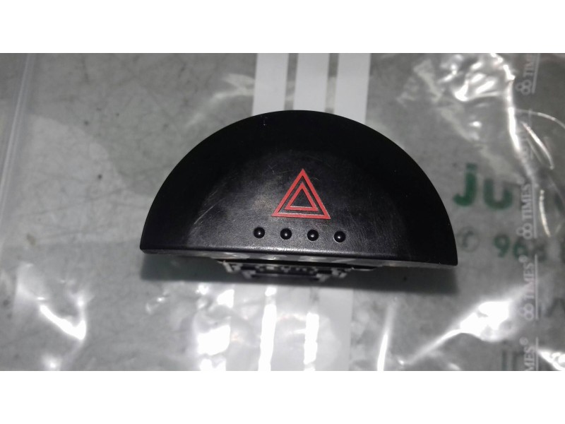 Recambio de warning para nissan x-trail (t30) titanium pack referencia OEM IAM 06016 NILES 5+3 PINES