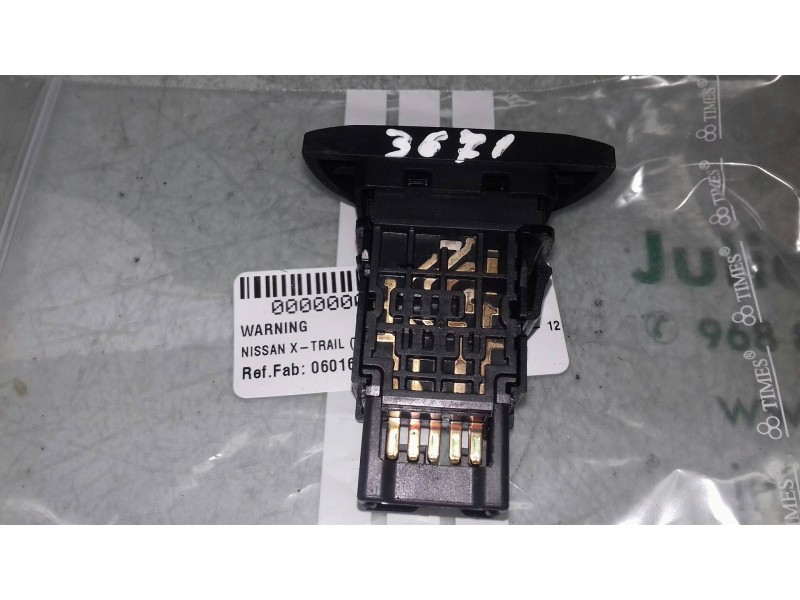 Recambio de warning para nissan x-trail (t30) titanium pack referencia OEM IAM 06016 NILES 5+3 PINES