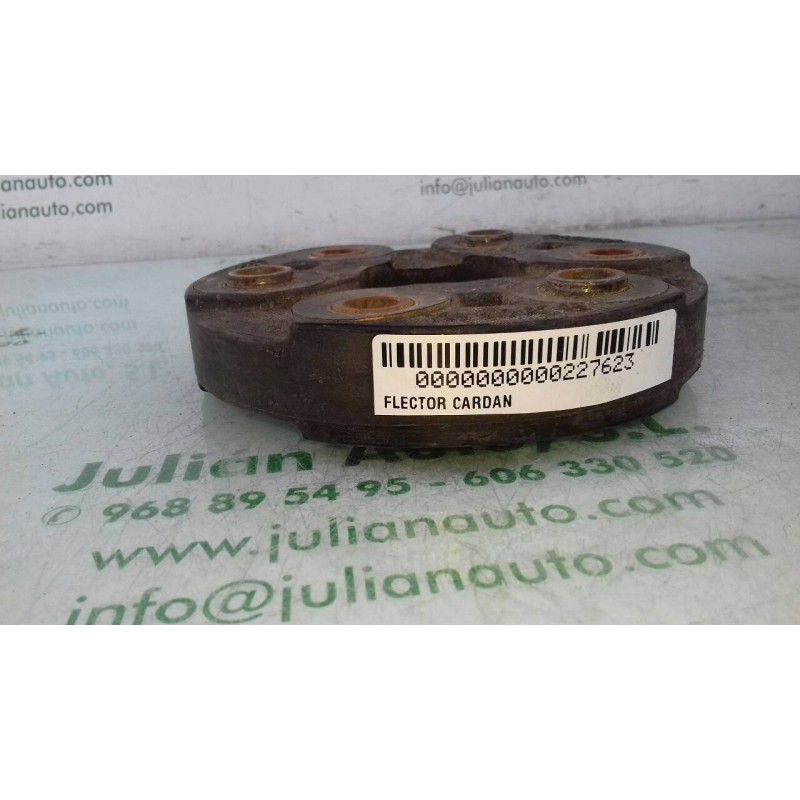 Recambio de flector cardan para mercedes-benz clase e (w124) familiar 280 te / e 280 (124.088) referencia OEM IAM 1244110215  