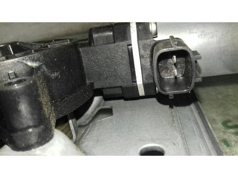 Recambio de elevalunas delantero derecho para renault clio iv business referencia OEM IAM 807205569R 010420140739 ELECTRICO