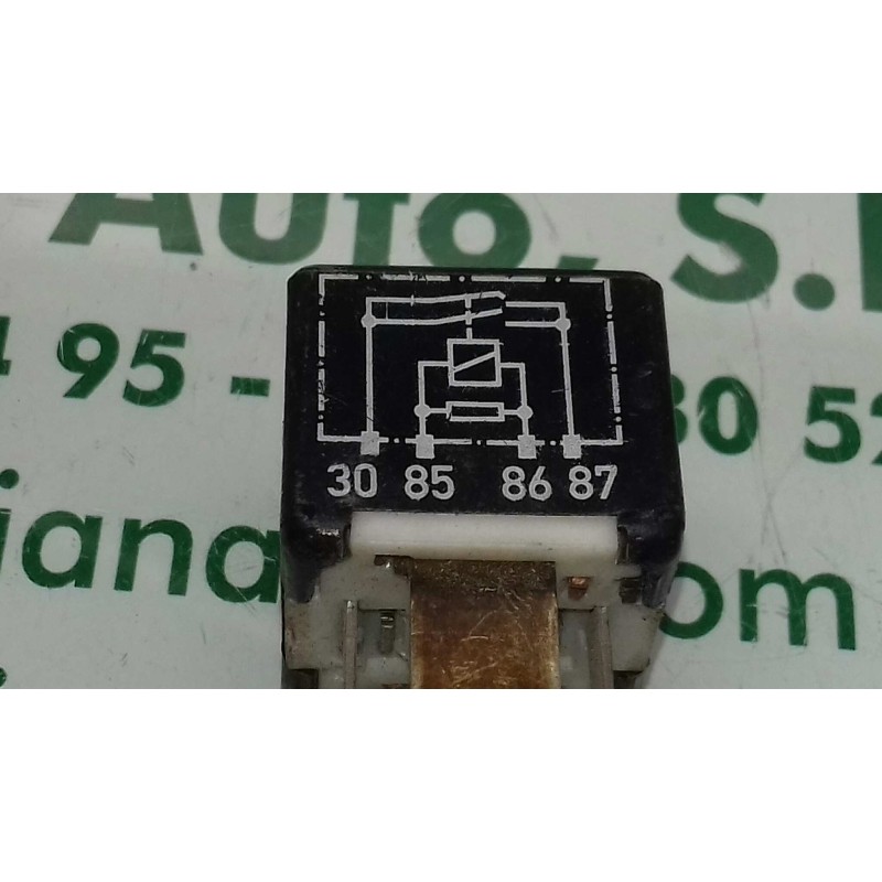 Recambio de rele para audi a4 berlina (b5) 1.9 tdi referencia OEM IAM 443951253J VENTILADOR REFRIGERACION RELE 213