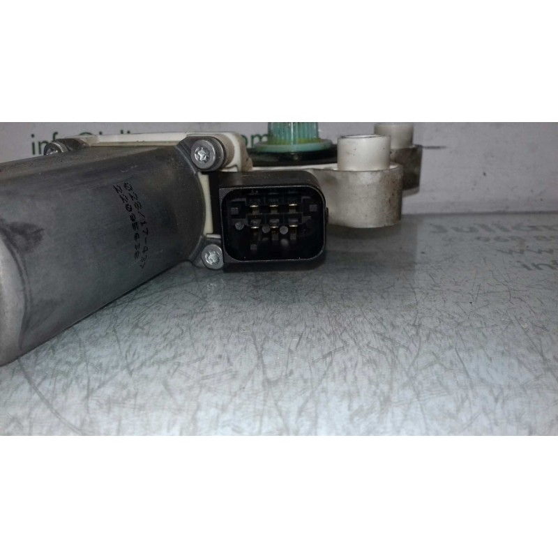 Recambio de motor elevalunas delantero derecho para mercedes-benz clase c (w203) berlina 220 cdi (la) (203.008) referencia OEM I