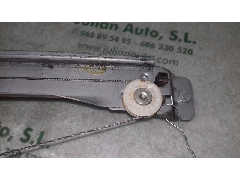 Recambio de elevalunas delantero derecho para renault clio iv business referencia OEM IAM 807205569R 010420140739 ELECTRICO