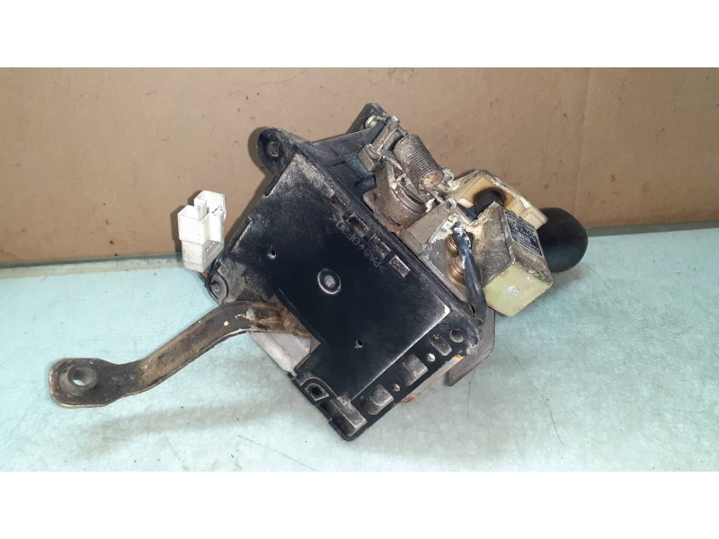 Recambio de palanca cambio para ssangyong rexton rx 290 plus referencia OEM IAM 8838008900  