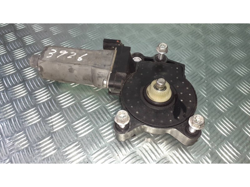 Recambio de motor elevalunas delantero izquierdo para ssangyong rodius xdi deluxe 4wd referencia OEM IAM 3130034192  