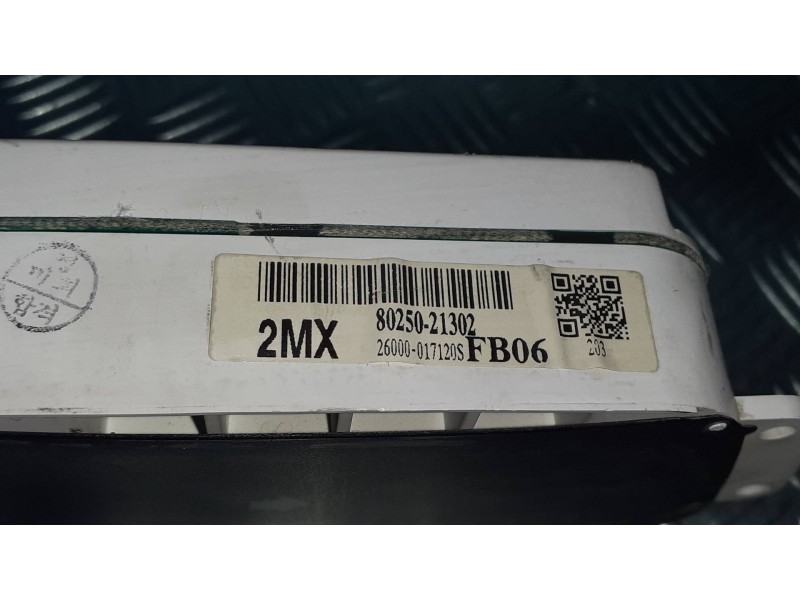 Recambio de pantalla multifuncion para ssangyong rodius xdi deluxe 4wd referencia OEM IAM 8025021302  26000017120S