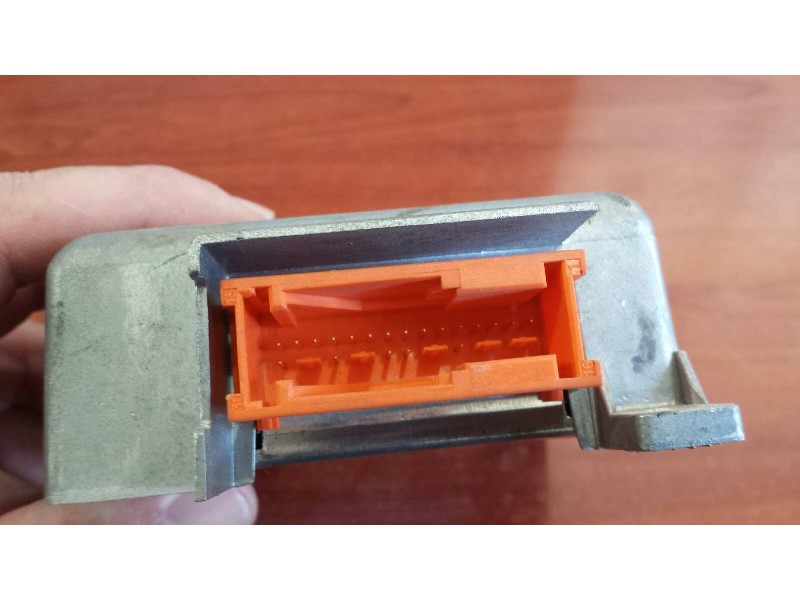 Recambio de centralita airbag para bmw serie 7 (e38) 740i referencia OEM IAM 65.77-8362119 12198403 